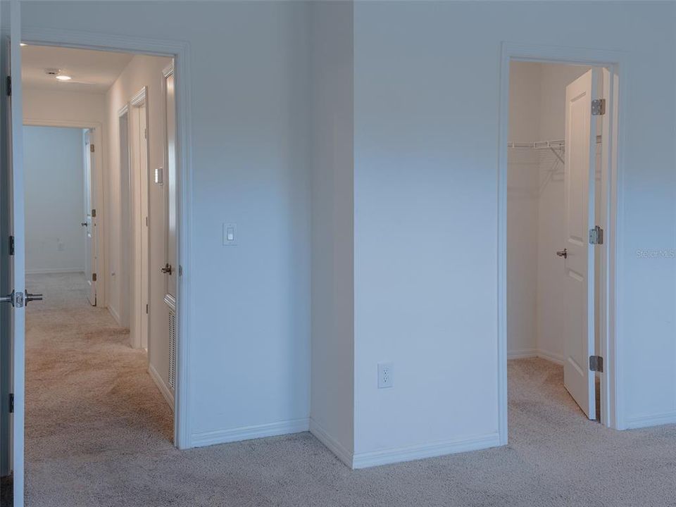 En Venta: $259,900 (3 camas, 2 baños, 1365 Pies cuadrados)