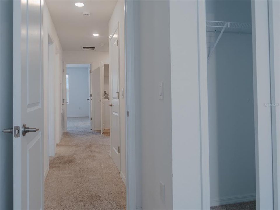 En Venta: $259,900 (3 camas, 2 baños, 1365 Pies cuadrados)