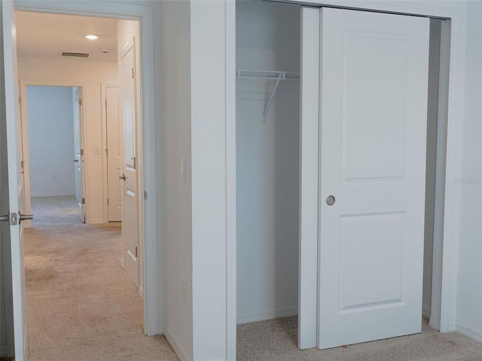 En Venta: $259,900 (3 camas, 2 baños, 1365 Pies cuadrados)