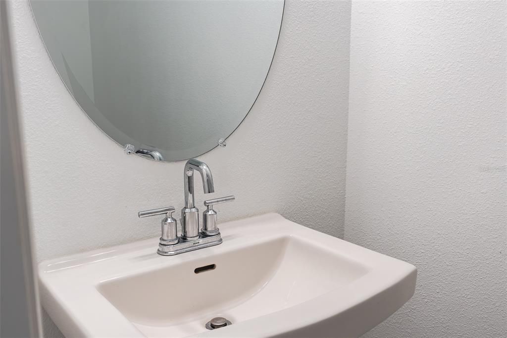 En Venta: $259,900 (3 camas, 2 baños, 1365 Pies cuadrados)