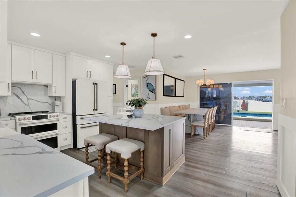 На продажу: $1,200,000 (3 спален, 2 ванн, 1337 Квадратных фут)