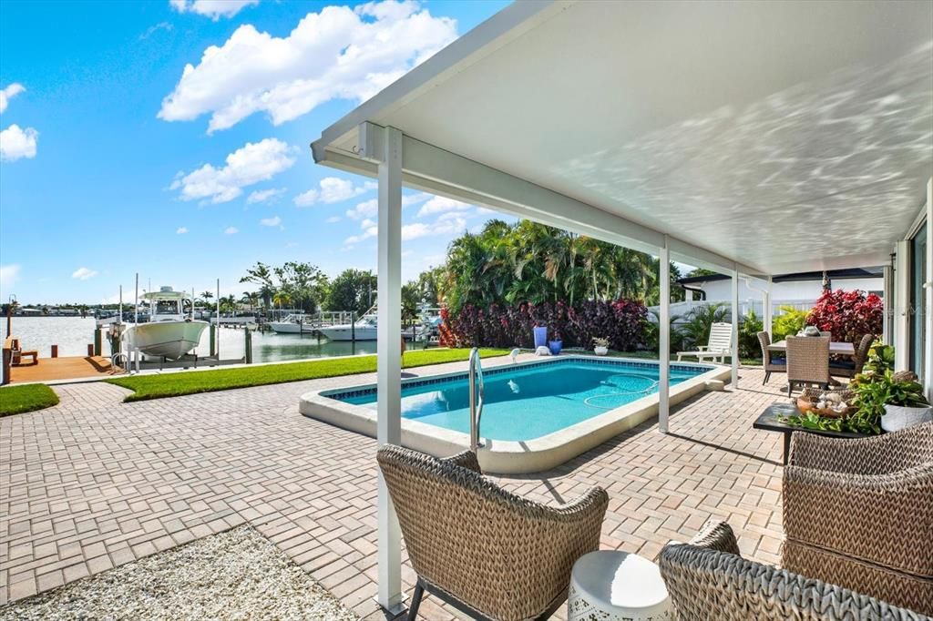 На продажу: $1,200,000 (3 спален, 2 ванн, 1337 Квадратных фут)