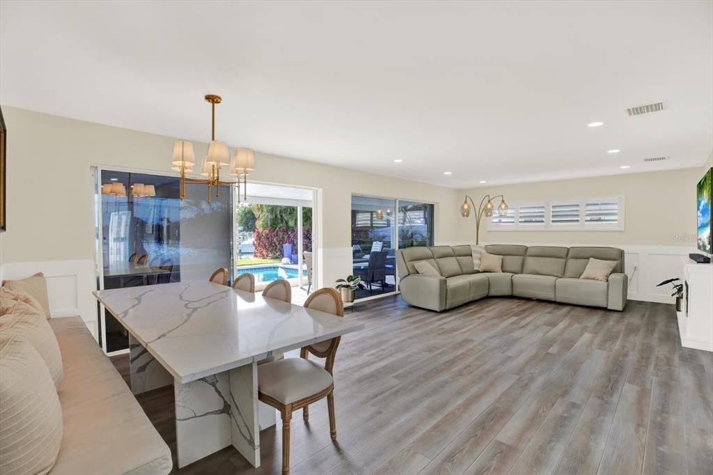 На продажу: $1,200,000 (3 спален, 2 ванн, 1337 Квадратных фут)