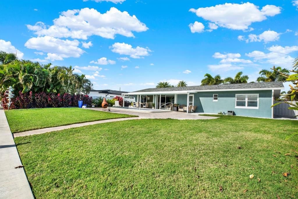 На продажу: $1,200,000 (3 спален, 2 ванн, 1337 Квадратных фут)