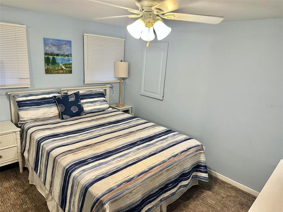 На продажу: $109,500 (2 спален, 2 ванн, 856 Квадратных фут)