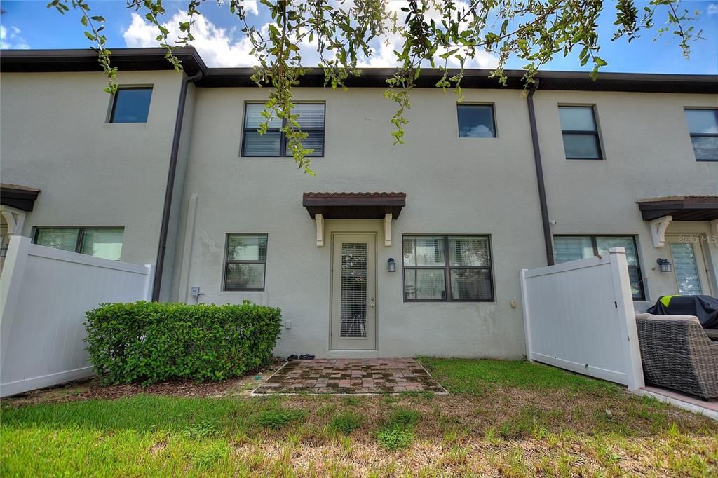 En Venta: $299,000 (3 camas, 2 baños, 1912 Pies cuadrados)