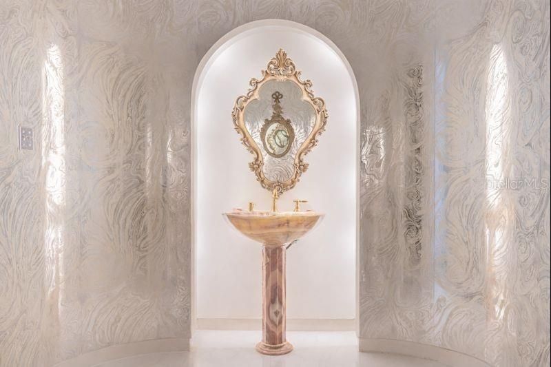 На продажу: $9,950,000 (9 спален, 12 ванн, 14623 Квадратных фут)