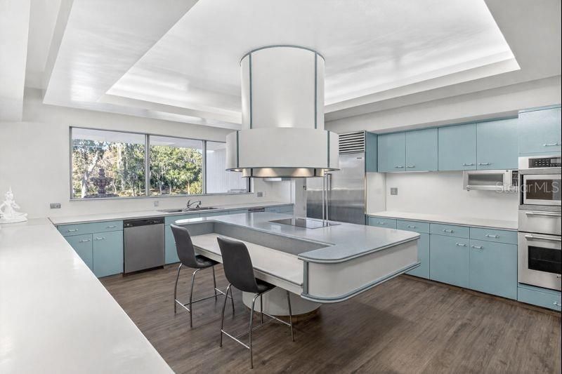 На продажу: $9,950,000 (9 спален, 12 ванн, 14623 Квадратных фут)