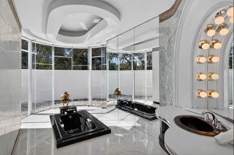 На продажу: $9,950,000 (9 спален, 12 ванн, 14623 Квадратных фут)