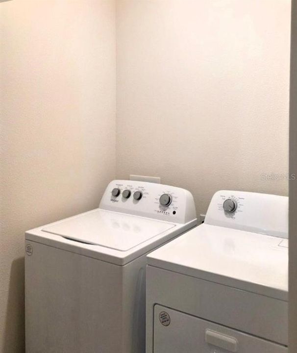 For Rent: $2,000 (3 beds, 2 baths, 1515 Square Feet)