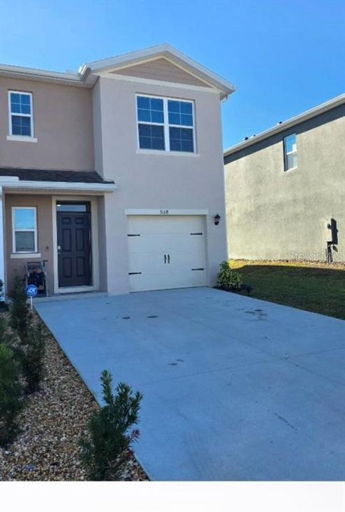 For Rent: $2,000 (3 beds, 2 baths, 1515 Square Feet)