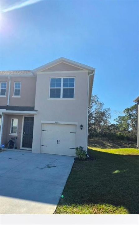 For Rent: $2,000 (3 beds, 2 baths, 1515 Square Feet)