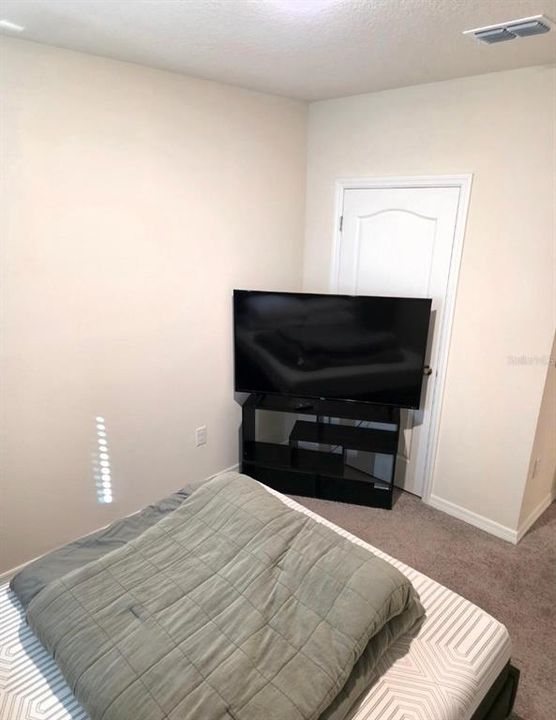 For Rent: $2,000 (3 beds, 2 baths, 1515 Square Feet)
