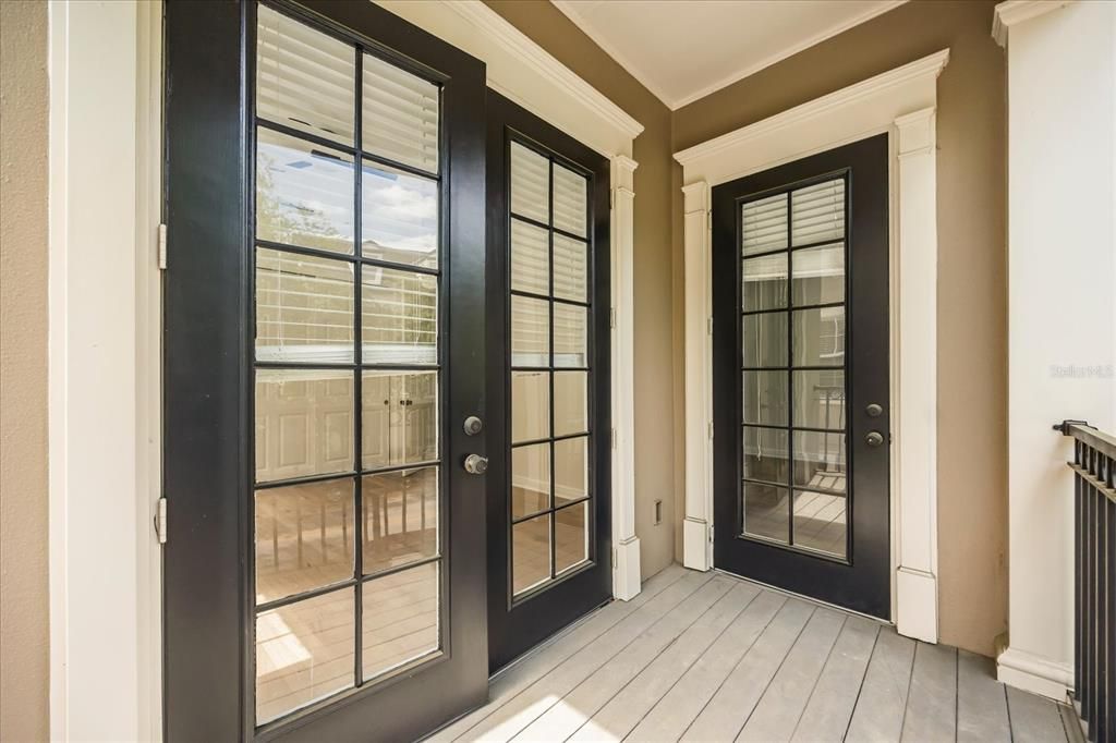 出租: $4,500 (3 贝兹, 2 浴室, 1894 平方英尺)