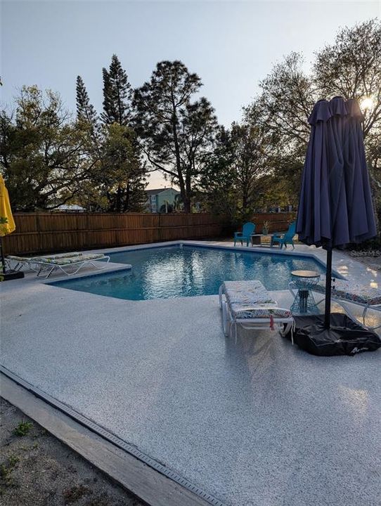 出租: $3,250 (3 贝兹, 2 浴室, 1242 平方英尺)