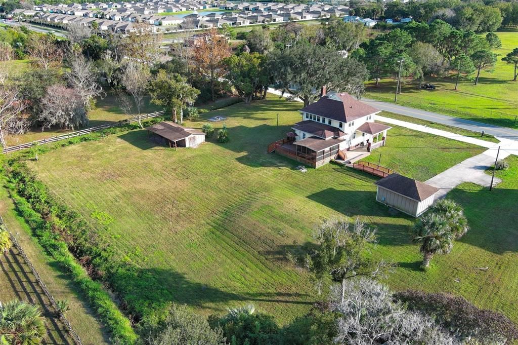 For Sale: $575,000 (4 beds, 2 baths, 2624 Square Feet)