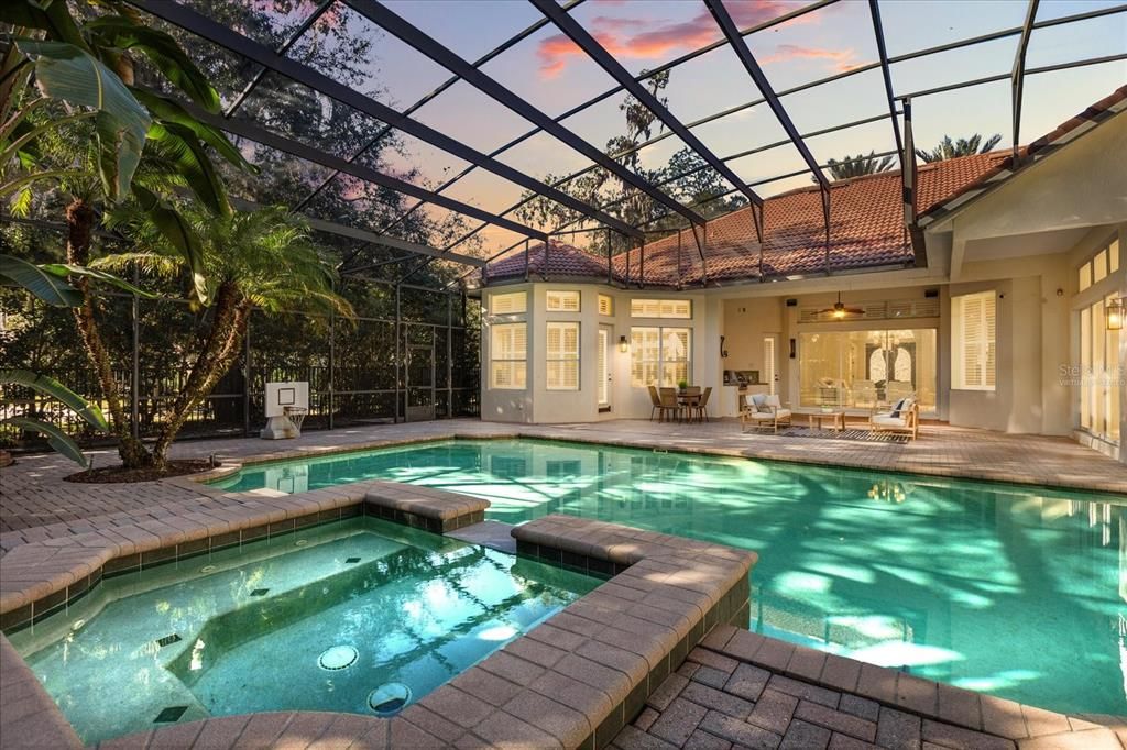 待售: $1,975,000 (5 贝兹, 5 浴室, 6259 平方英尺)