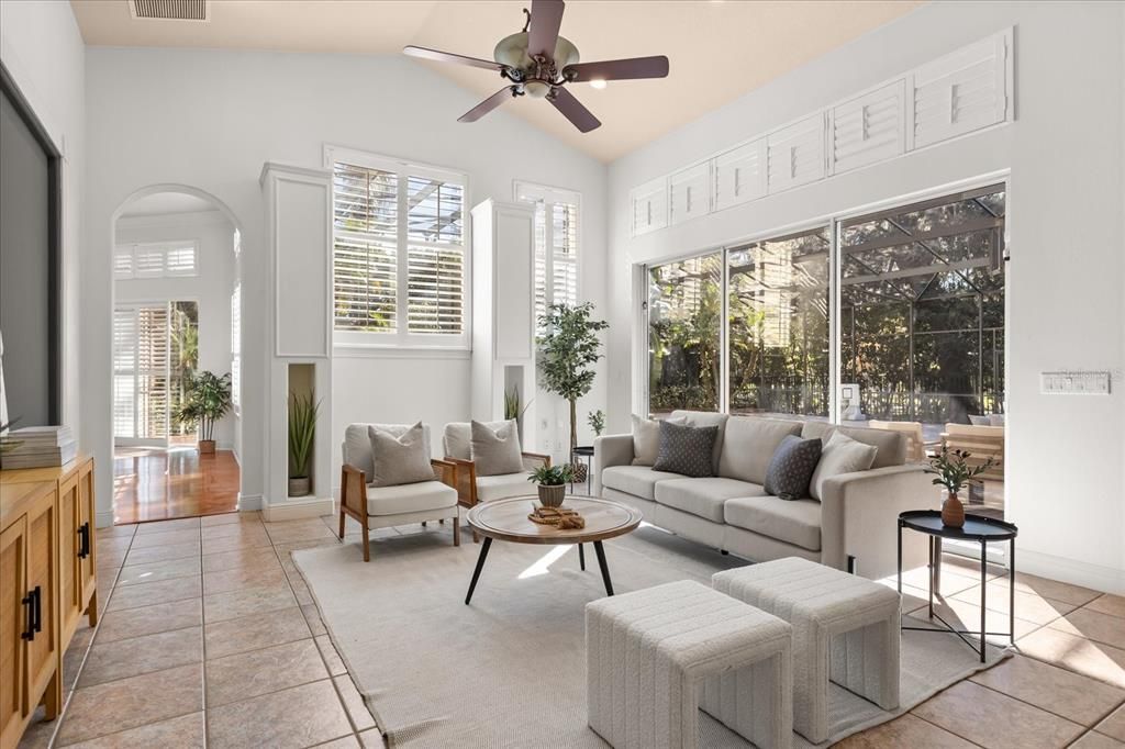 待售: $1,975,000 (5 贝兹, 5 浴室, 6259 平方英尺)