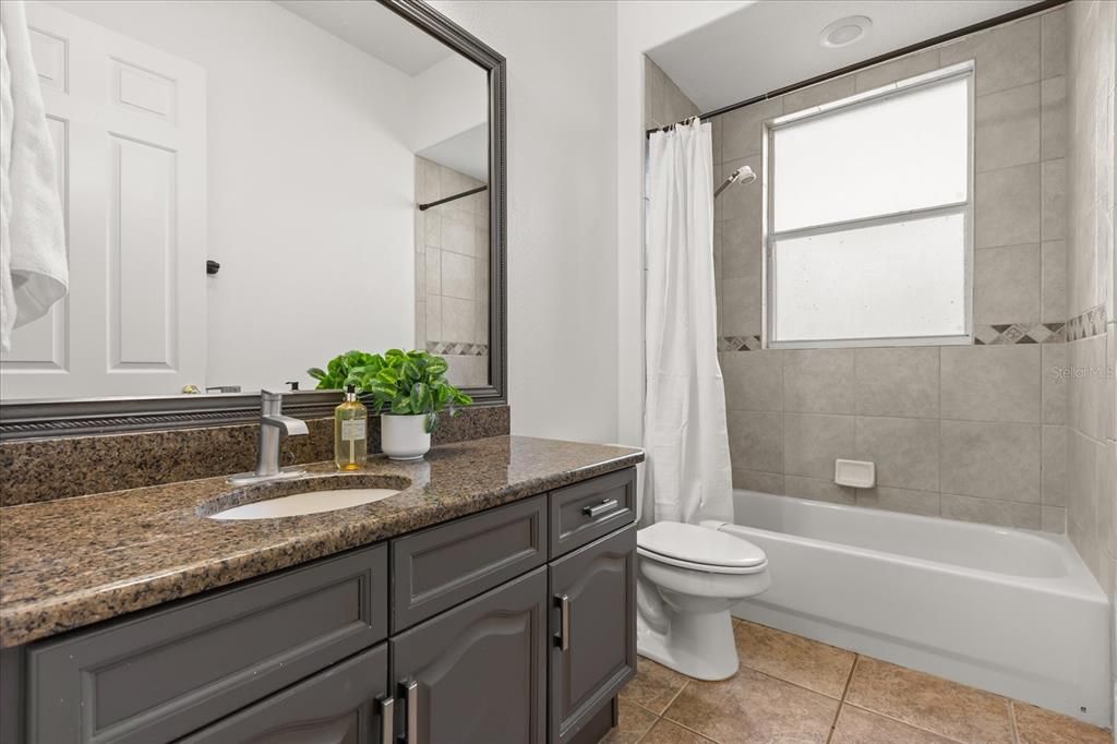 待售: $1,975,000 (5 贝兹, 5 浴室, 6259 平方英尺)