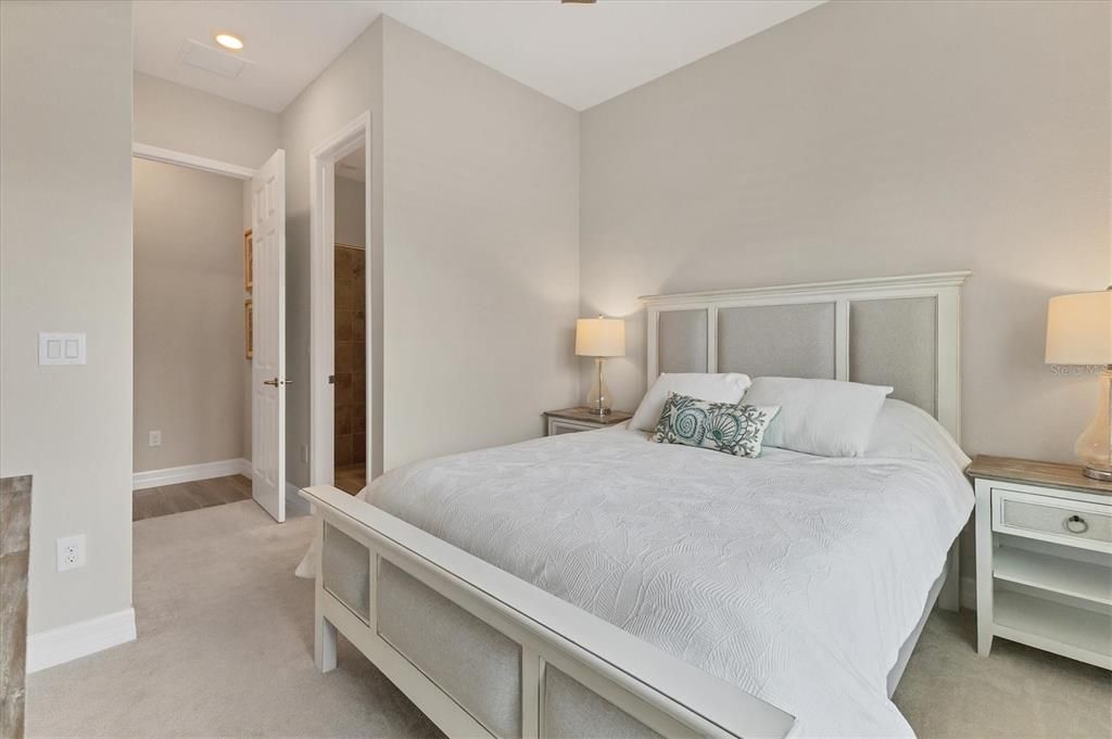 待售: $936,500 (4 贝兹, 3 浴室, 2231 平方英尺)