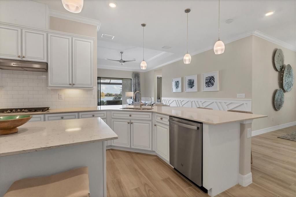 待售: $936,500 (4 贝兹, 3 浴室, 2231 平方英尺)