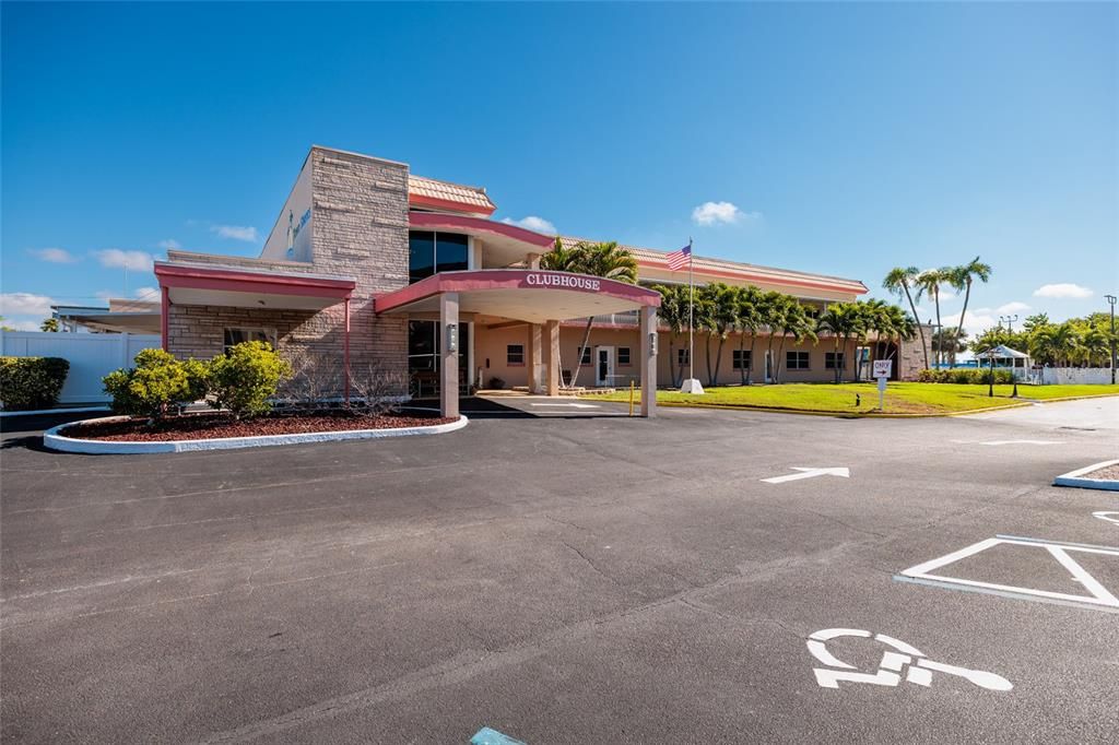 待售: $279,900 (2 贝兹, 2 浴室, 1250 平方英尺)