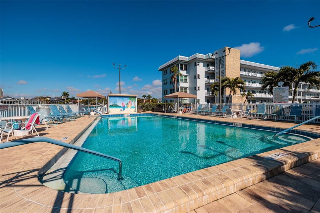 待售: $279,900 (2 贝兹, 2 浴室, 1250 平方英尺)