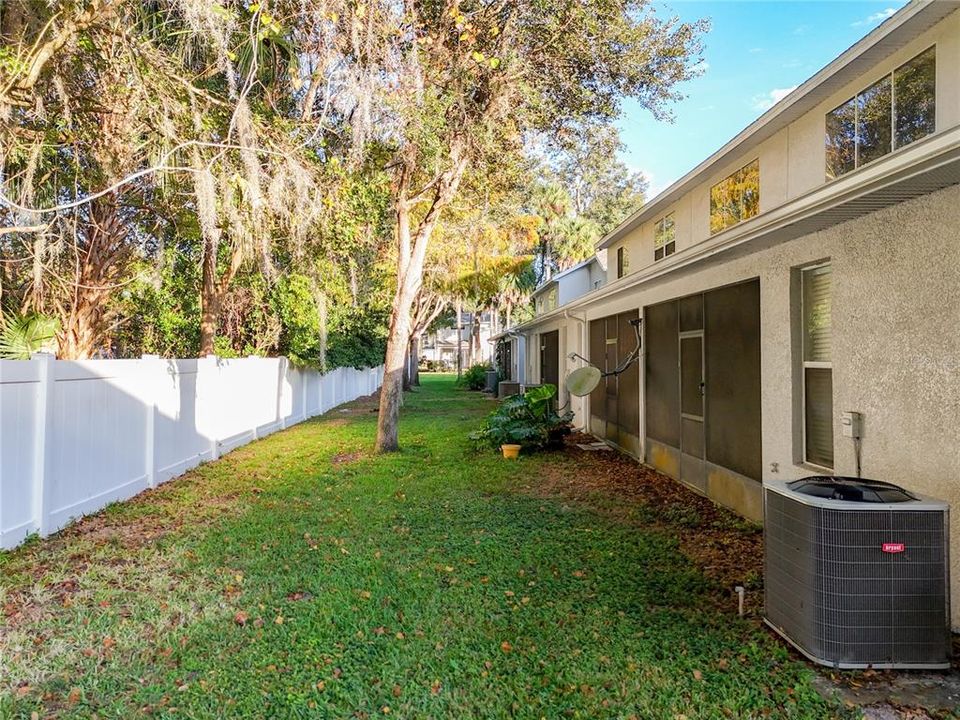 For Rent: $2,325 (3 beds, 3 baths, 1705 Square Feet)