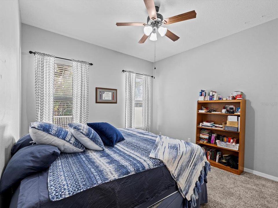 На продажу: $474,900 (4 спален, 2 ванн, 2388 Квадратных фут)