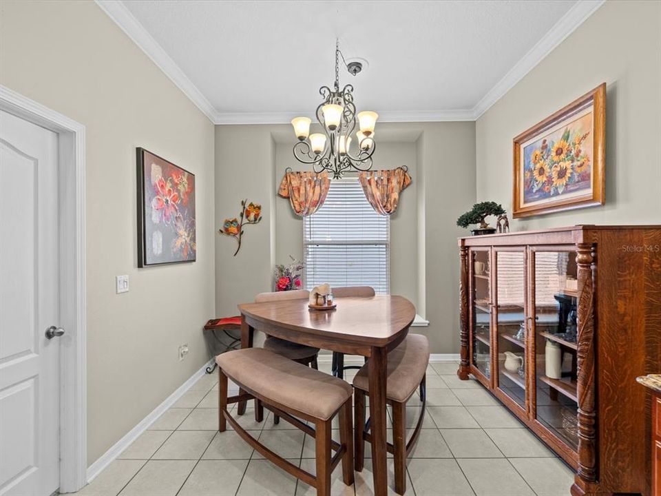 На продажу: $474,900 (4 спален, 2 ванн, 2388 Квадратных фут)