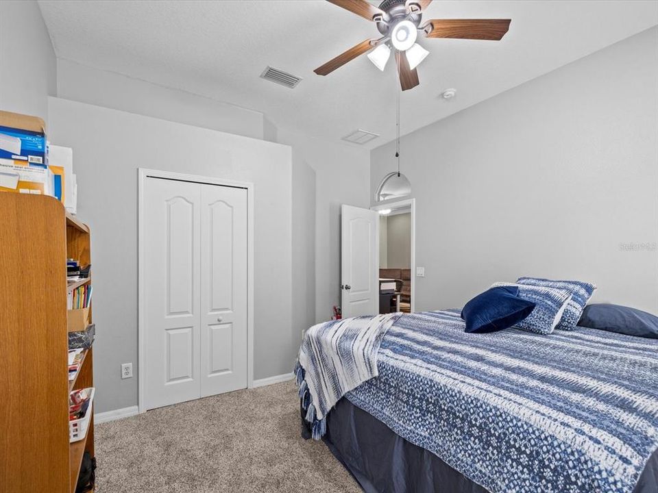 На продажу: $474,900 (4 спален, 2 ванн, 2388 Квадратных фут)