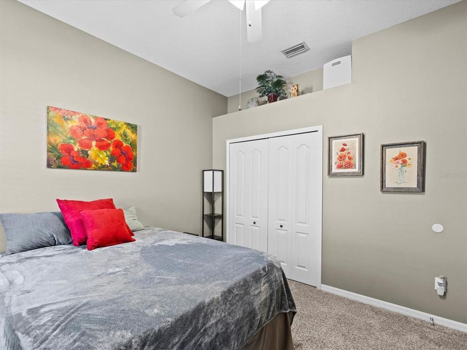 На продажу: $474,900 (4 спален, 2 ванн, 2388 Квадратных фут)