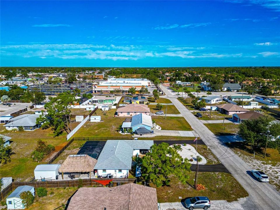 待售: $300,000 (3 贝兹, 2 浴室, 1094 平方英尺)