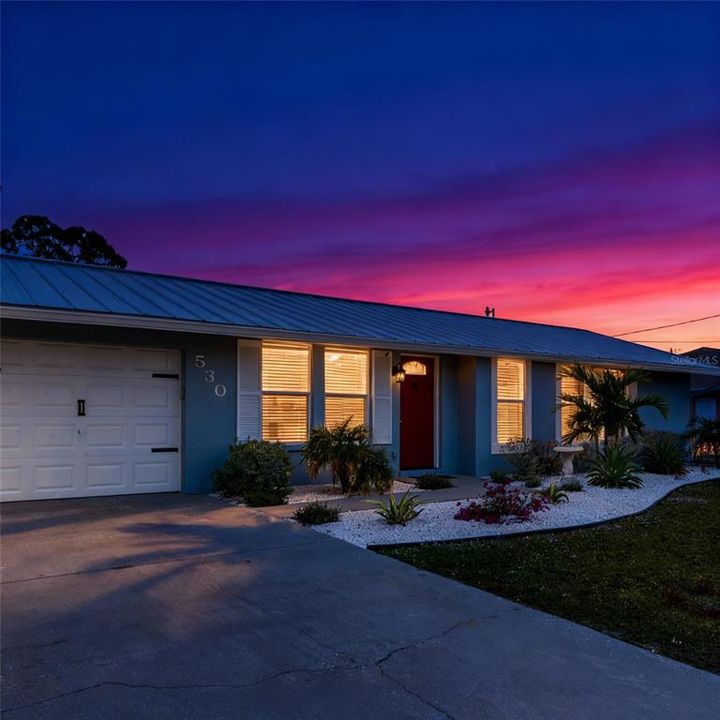 待售: $300,000 (3 贝兹, 2 浴室, 1094 平方英尺)