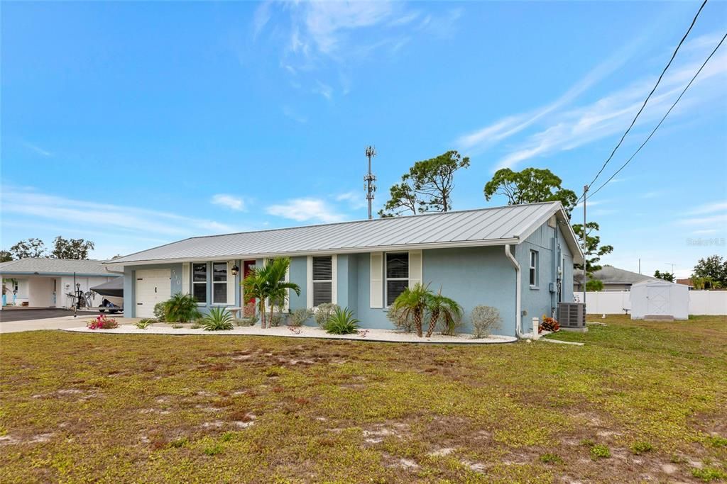 待售: $300,000 (3 贝兹, 2 浴室, 1094 平方英尺)