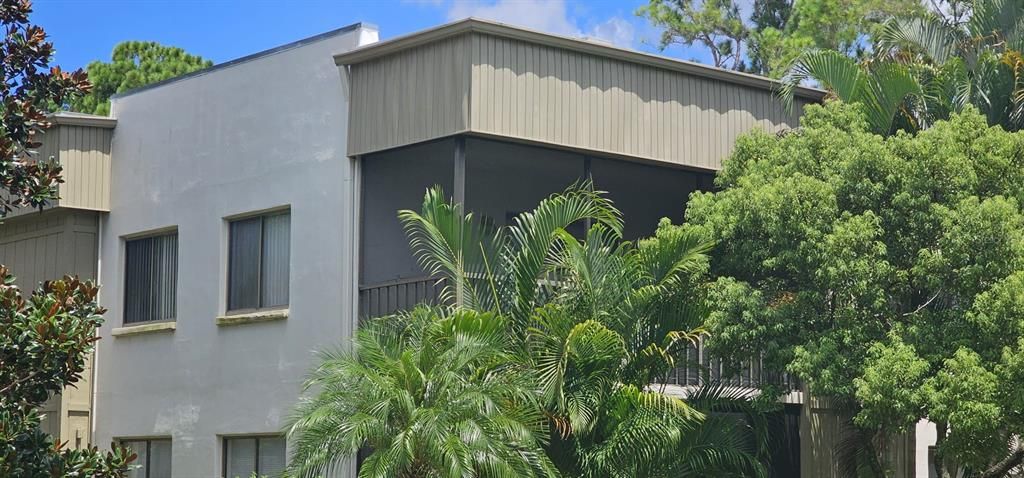 На продажу: $185,000 (2 спален, 2 ванн, 871 Квадратных фут)