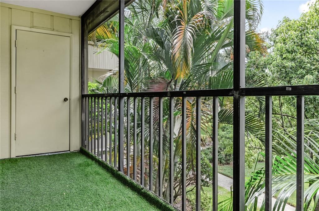 На продажу: $185,000 (2 спален, 2 ванн, 871 Квадратных фут)