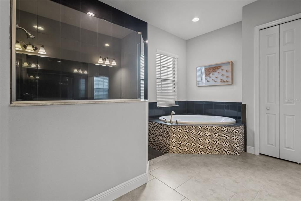 На продажу: $815,000 (4 спален, 3 ванн, 3179 Квадратных фут)