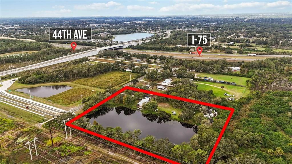 待售: $1,900,000 (5.20 acres)