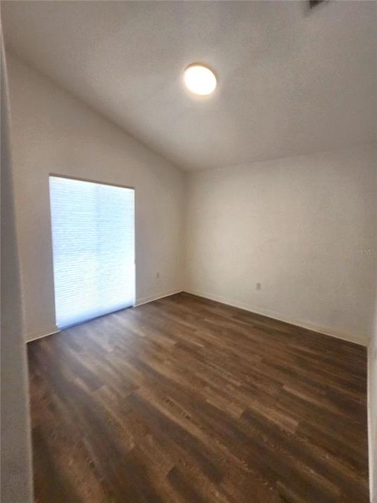 В аренду: $1,990 (4 спален, 3 ванн, 1412 Квадратных фут)