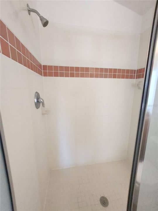 В аренду: $1,990 (4 спален, 3 ванн, 1412 Квадратных фут)