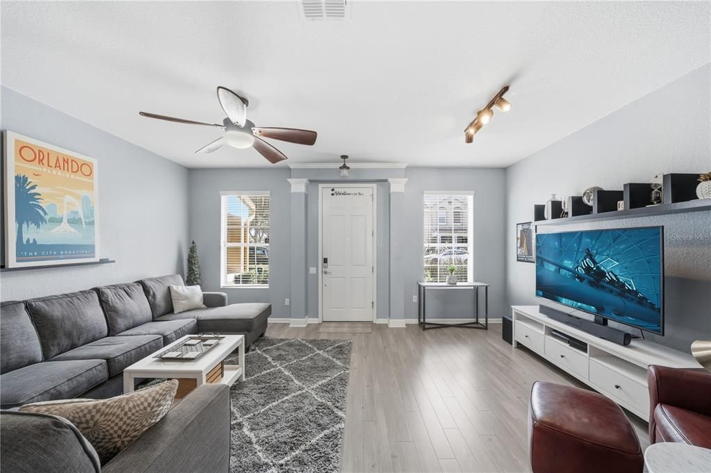 待售: $399,000 (3 贝兹, 2 浴室, 1680 平方英尺)