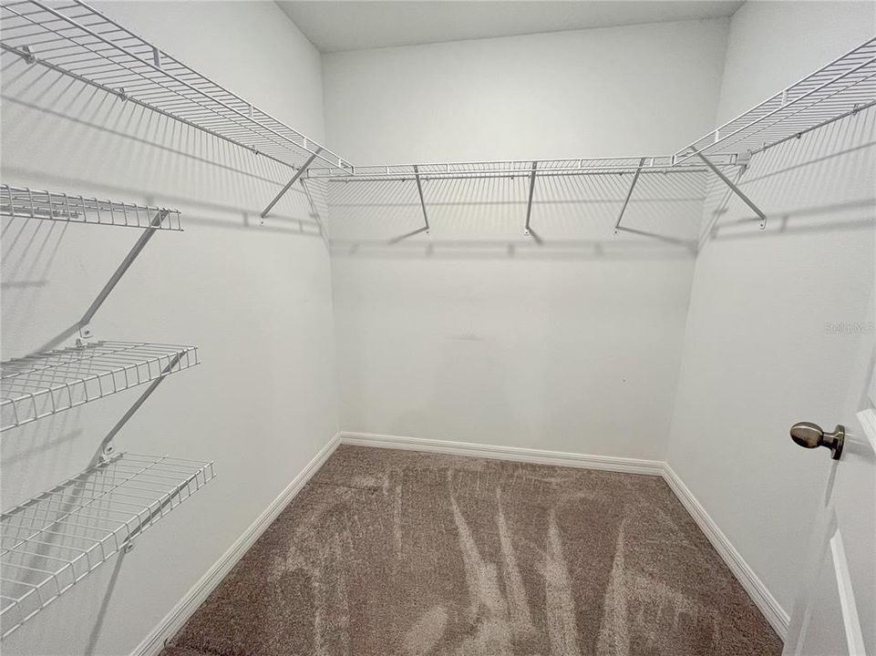 出租: $1,900 (3 贝兹, 2 浴室, 1670 平方英尺)