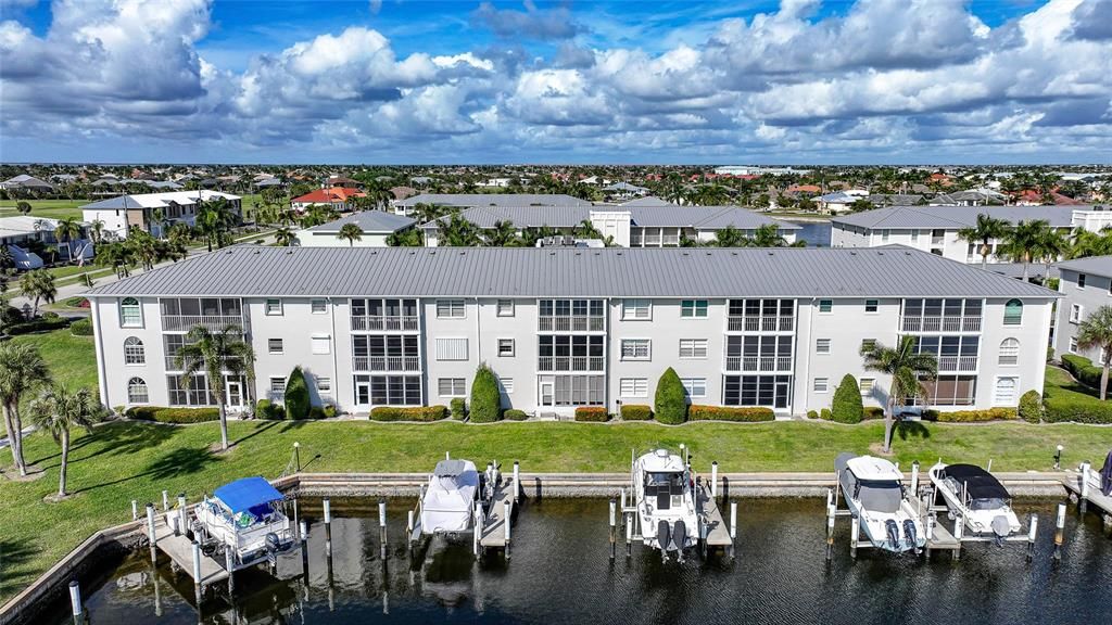 待售: $349,900 (2 贝兹, 2 浴室, 1405 平方英尺)