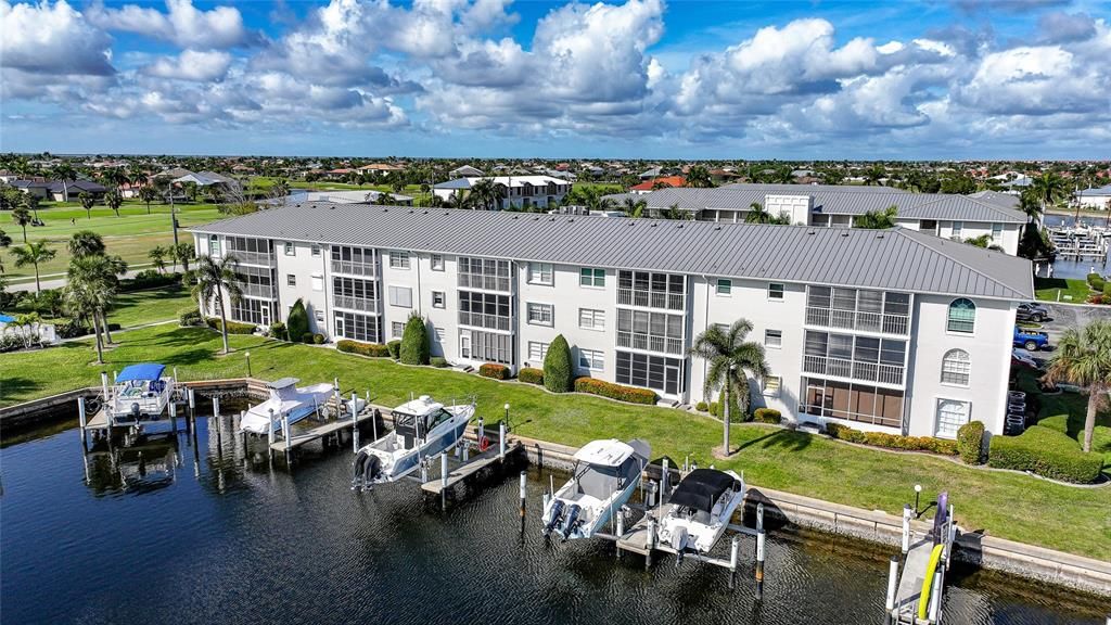 待售: $349,900 (2 贝兹, 2 浴室, 1405 平方英尺)