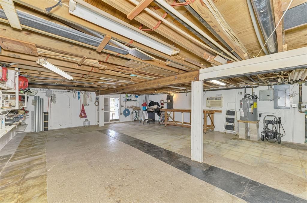 На продажу: $899,999 (3 спален, 3 ванн, 2306 Квадратных фут)