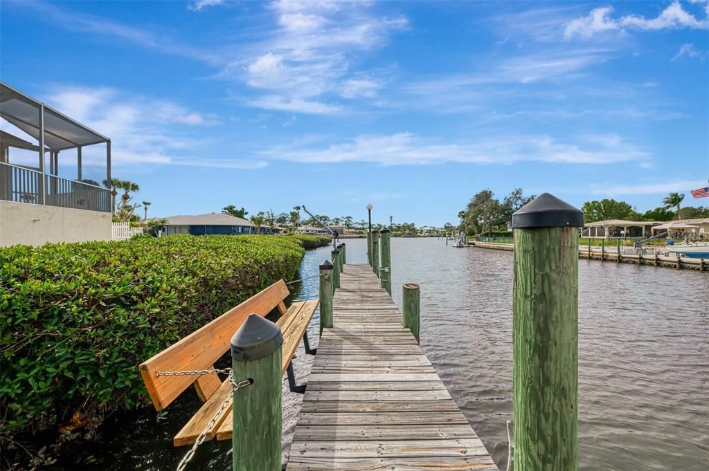 На продажу: $899,999 (3 спален, 3 ванн, 2306 Квадратных фут)