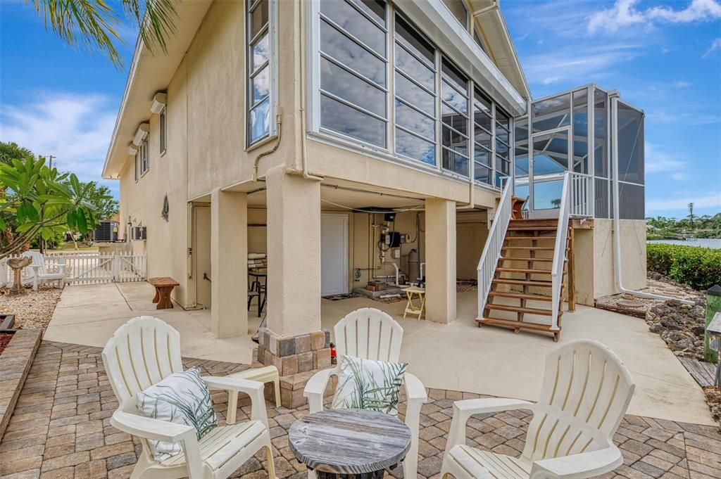 На продажу: $899,999 (3 спален, 3 ванн, 2306 Квадратных фут)