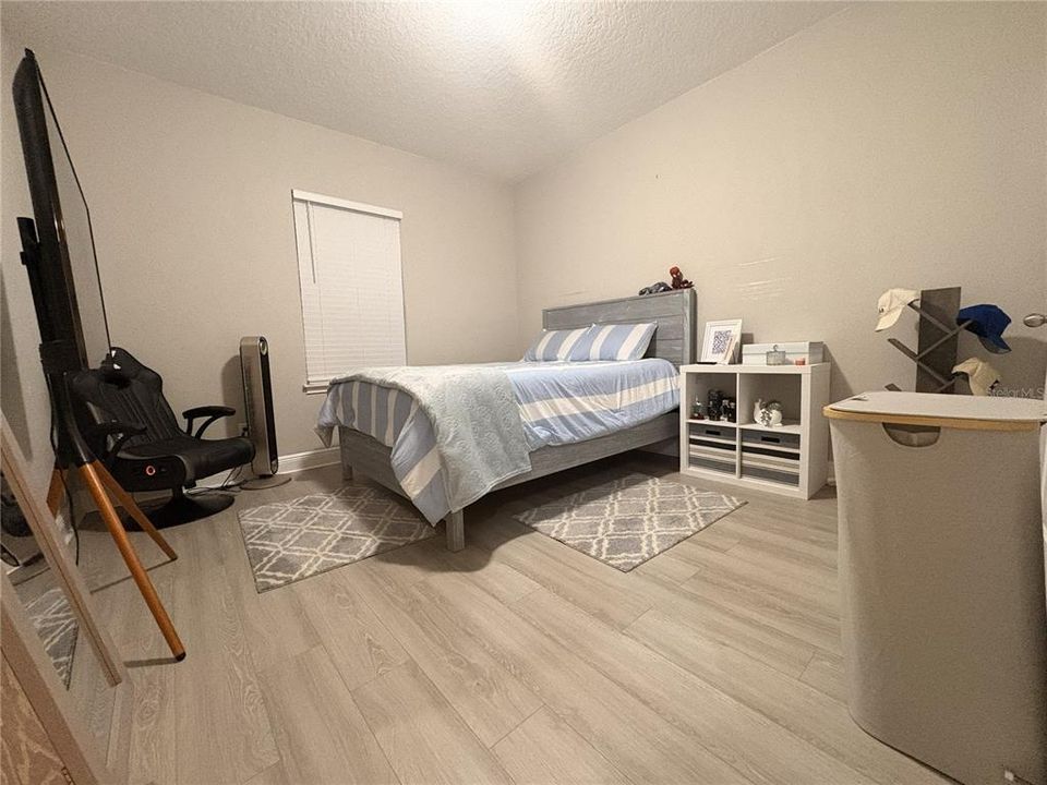 В аренду: $1,850 (1 спален, 1 ванн, 825 Квадратных фут)