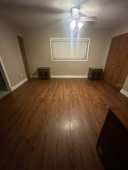 На продажу: $210,000 (2 спален, 2 ванн, 1304 Квадратных фут)